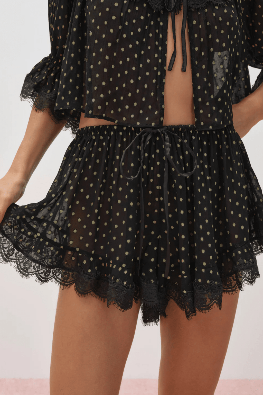 FOR LOVE & LEMONS | Liz Lurex Dot Short - Black