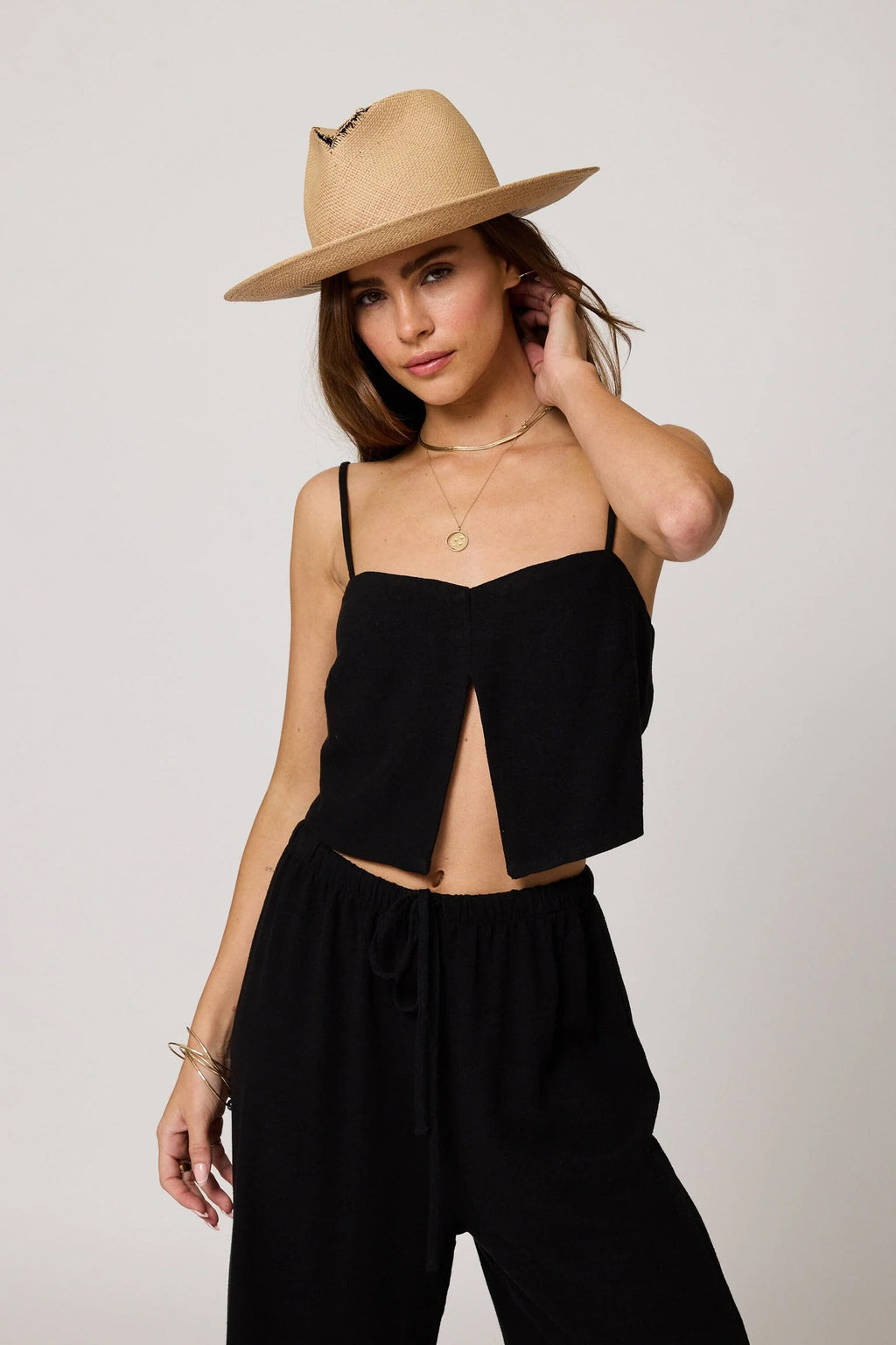 STILLWATER | Split Crop Cami - Black