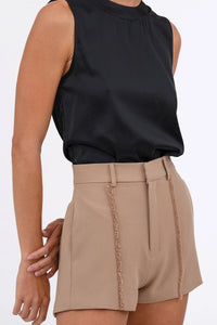 NONCHALANT | Hedda Short - Camel
