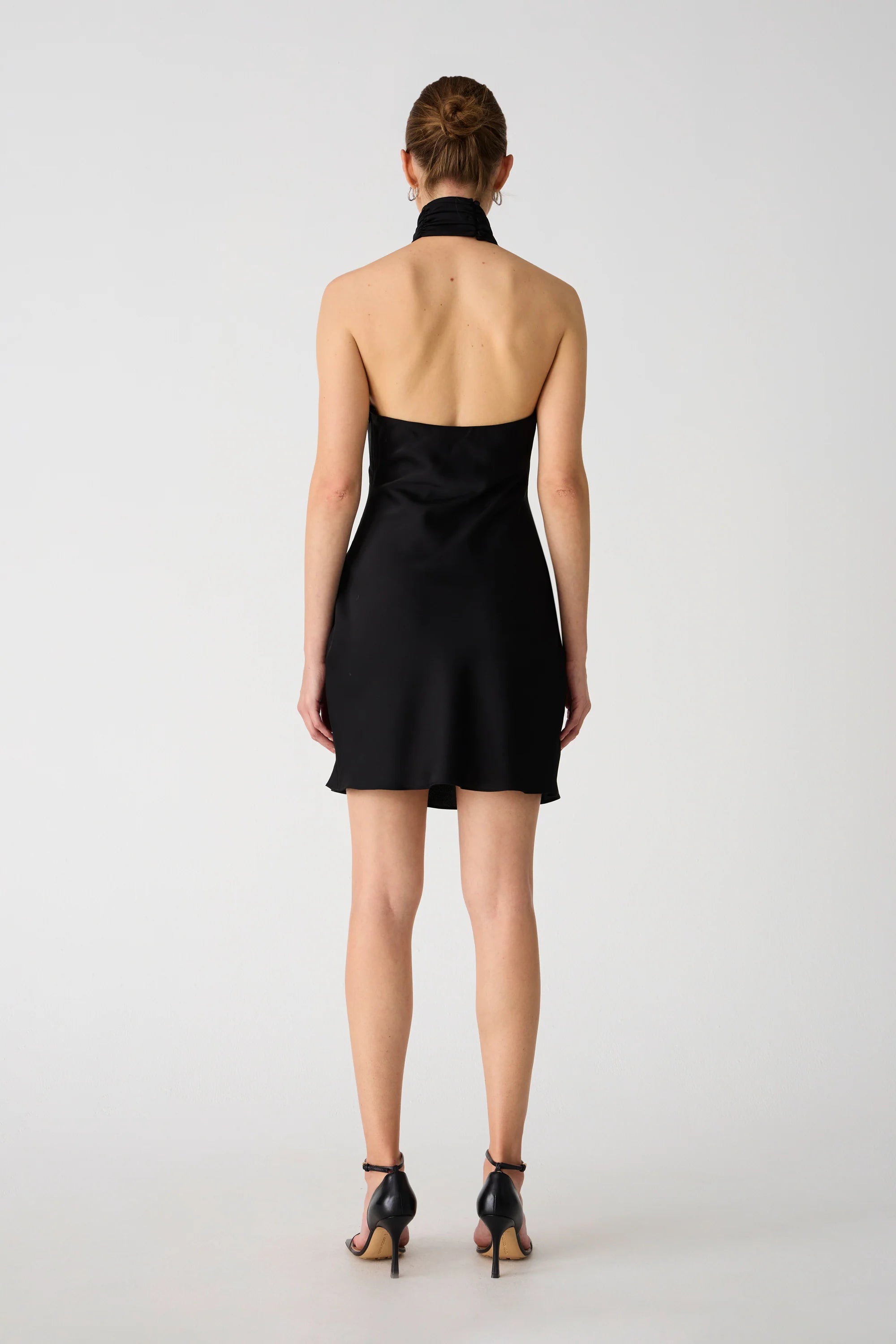 misha black dress | Sterling Mini over smocked bodice for Bottom Size:38x34 CYBERMONDAY22 All The Sway Lace