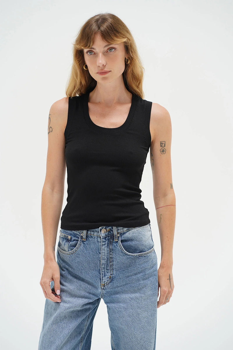 LNA | Deep U Ribbed Tank - Black