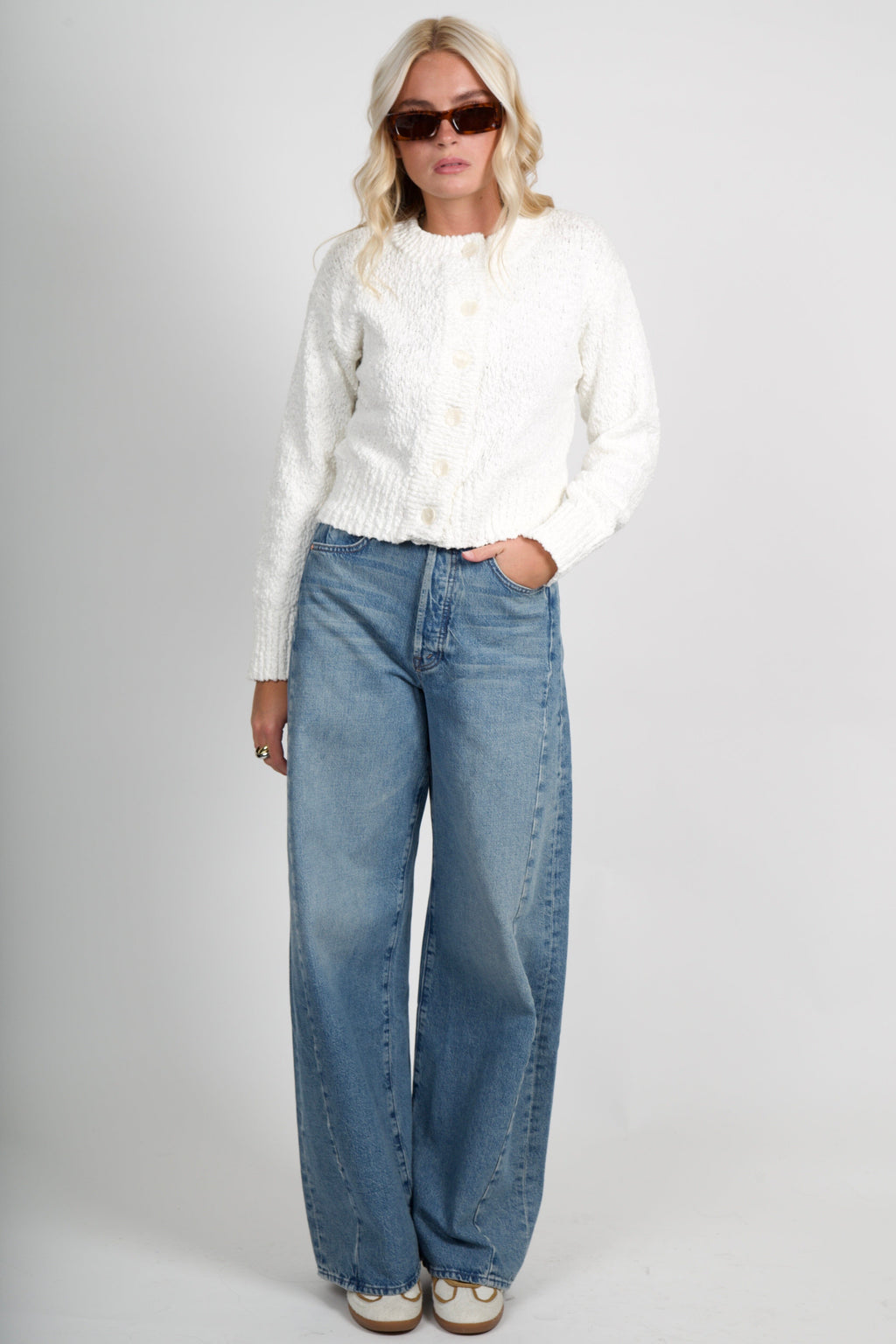 SOVERE | Allure Cardigan - White
