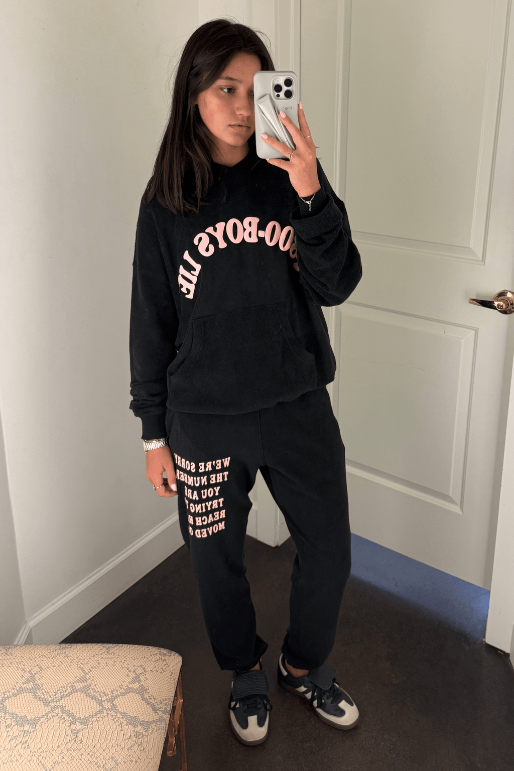 BOYS LIE | 1-800 Boys Lie Mac Slim Sweats - Black