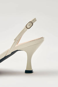 ALOHAS | Jooelle Onix Leather Pumps - Cream