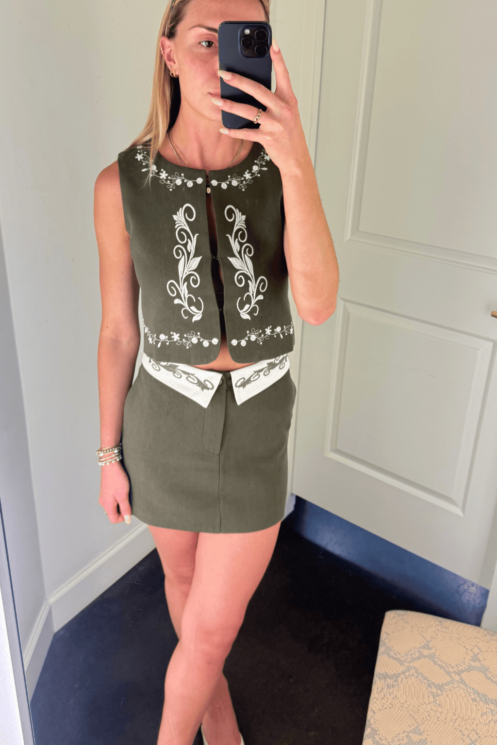 LINE & DOT | Brea Mini Skirt - Olive