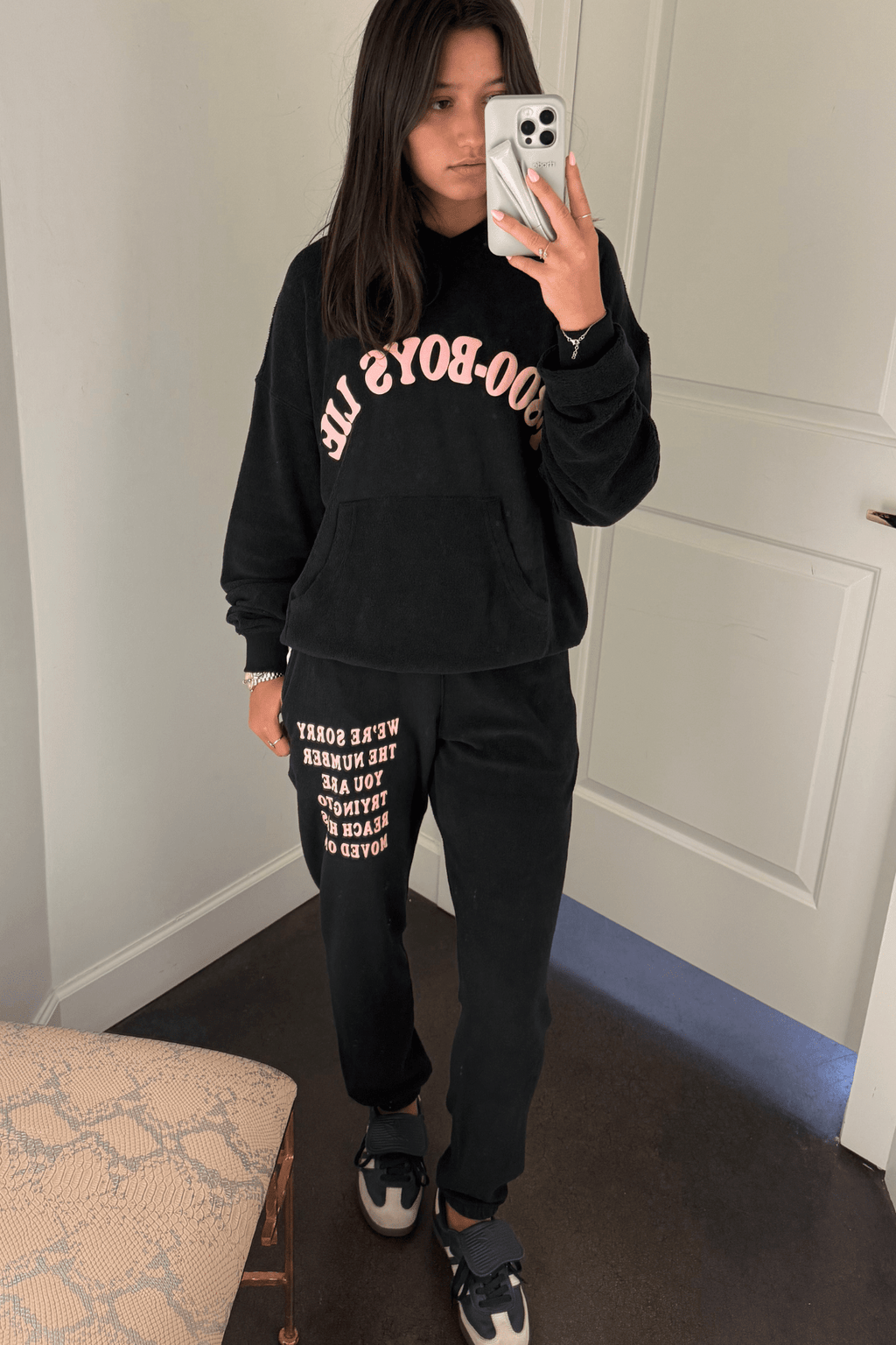 BOYS LIE | 1-800 Boys Lie Mac Slim Sweats - Black