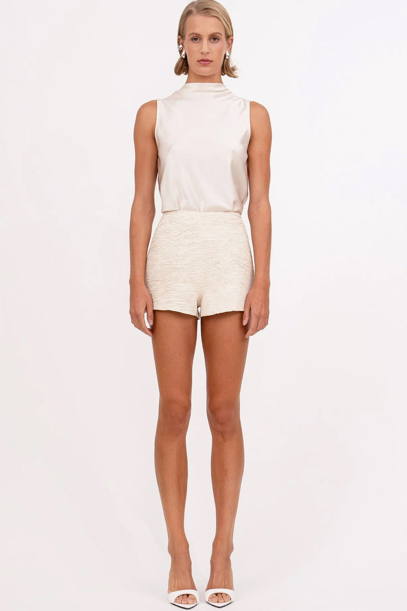 NONCHALANT | Aya Short - Creme