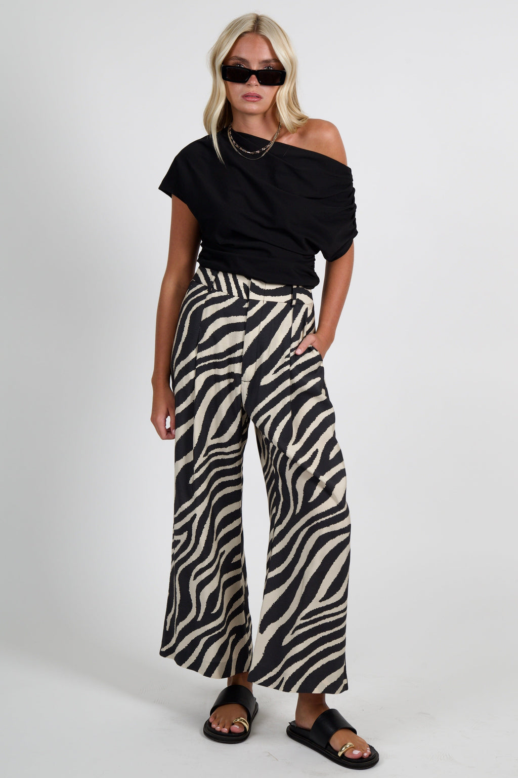 SMYTHE | Cropped Pleated Trouser -White/Black