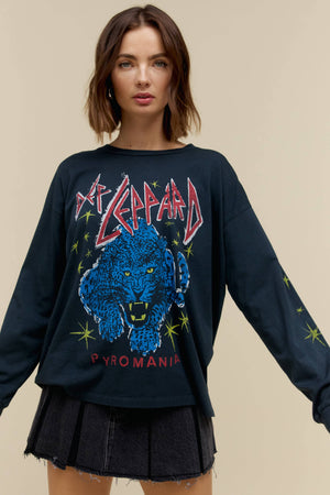 DAYDREAMER | Def Leppard Pyromania Long Sleeve Merch - Vintage Black