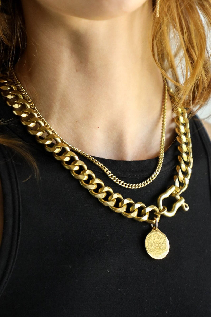 RACHEL NATHAN | Shackle Clasp Necklace