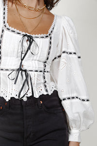 FOR LOVE & LEMONS | Rowan Top - White
