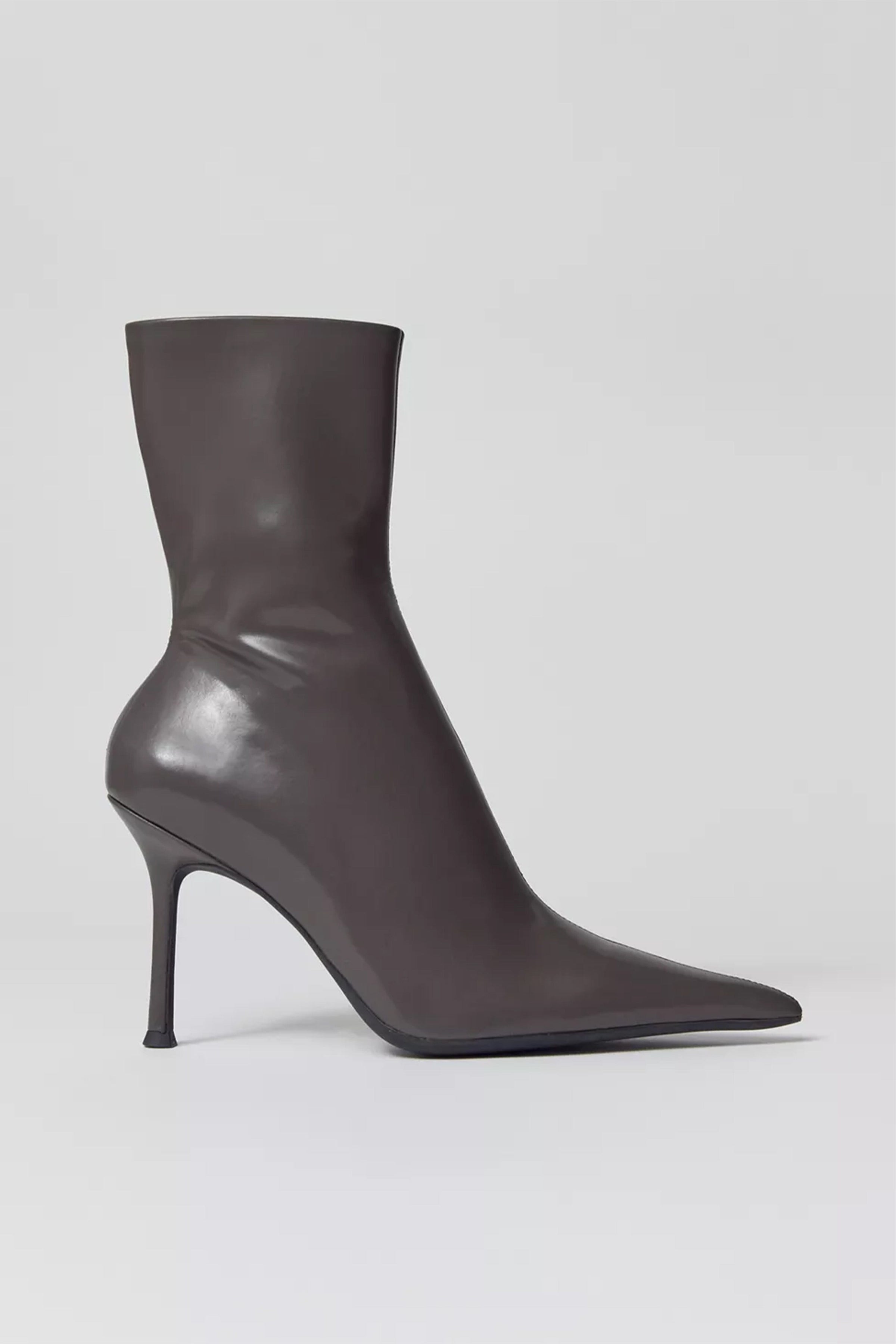 Jeffrey campbell clearance black booties