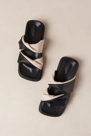 ALOHAS | Shaka Bicolor Slides - Black Ivory