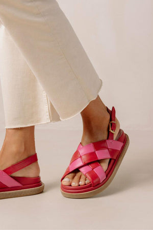 ALOHAS | Marshmallow Sandals - Lipstick