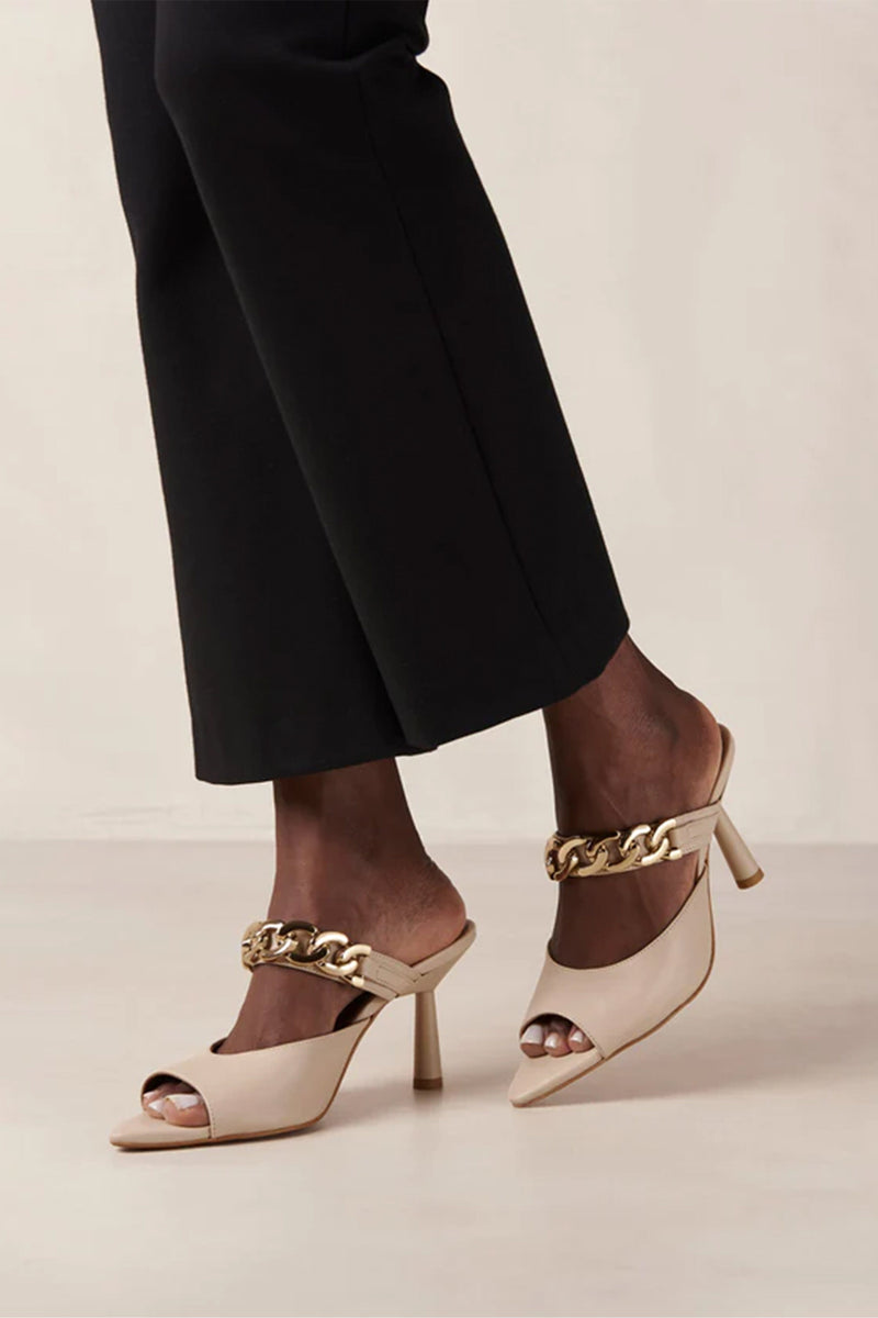 ALOHAS | Daisy Chain Strap Heels - Ivory