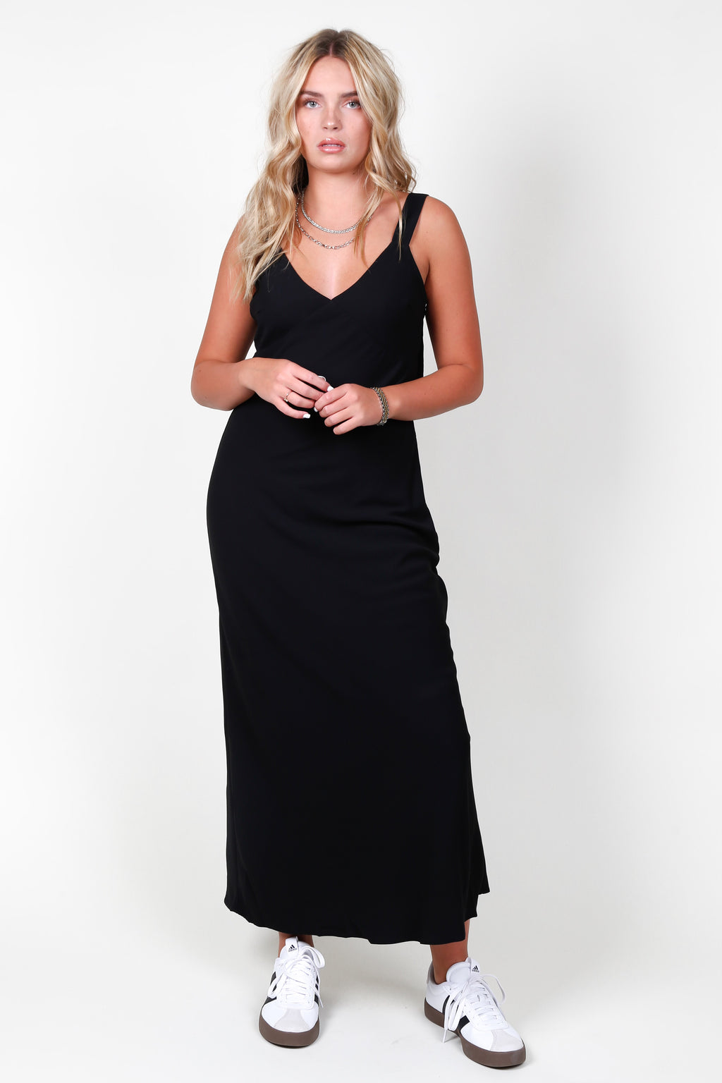 The Junie Dress - Black
