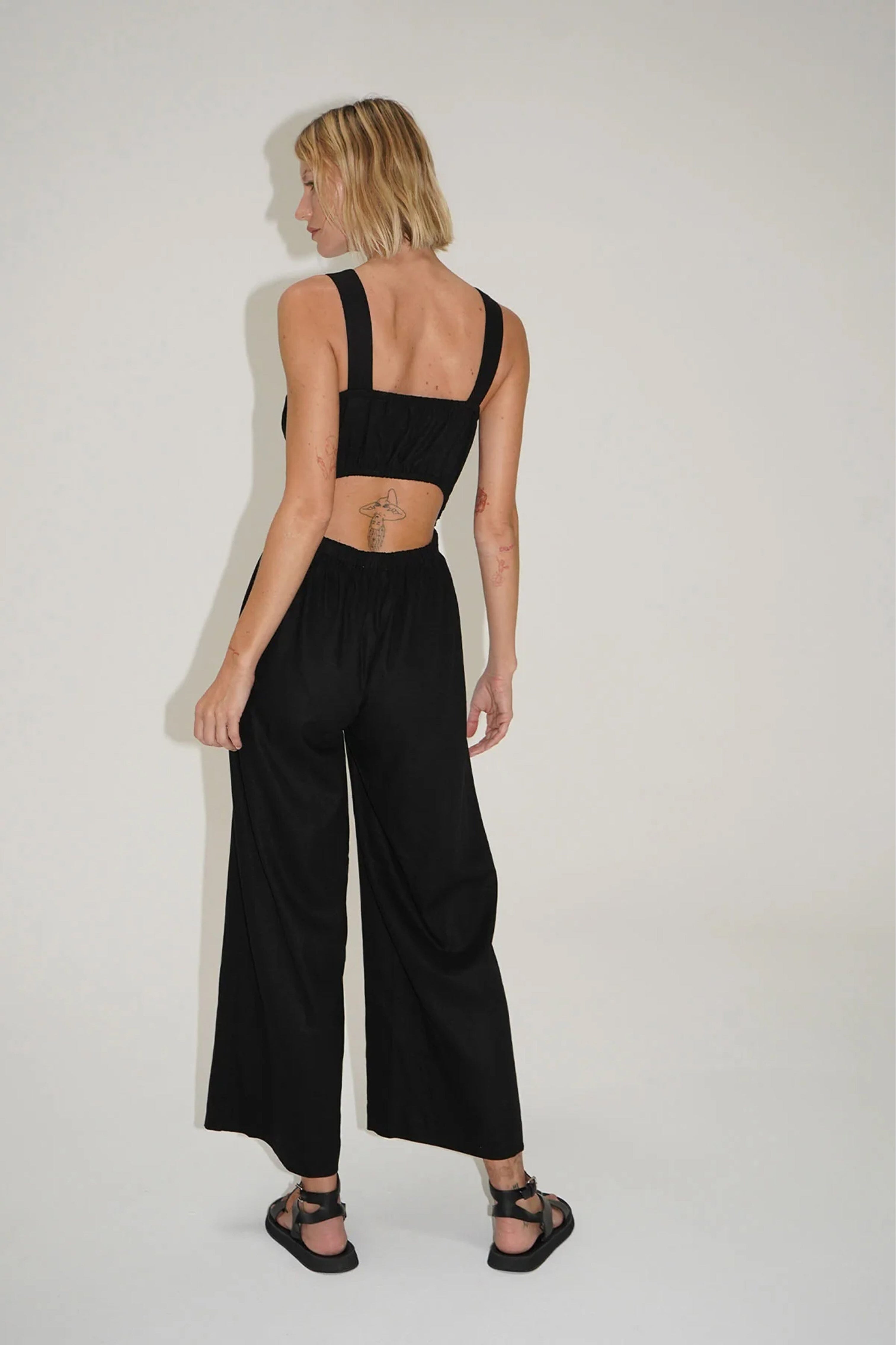 LNA | La Rosa Linen Jumpsuit - Black – Scarlet Clothing