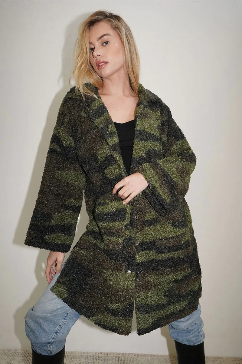LNA | Astor Sherpa Coat - Camouflage