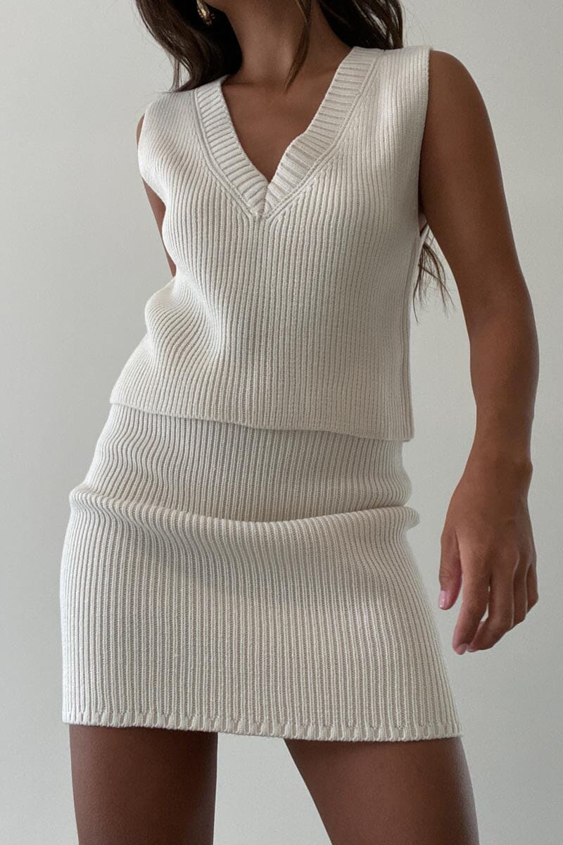 Ribbed Knit Vest Set - Ivory