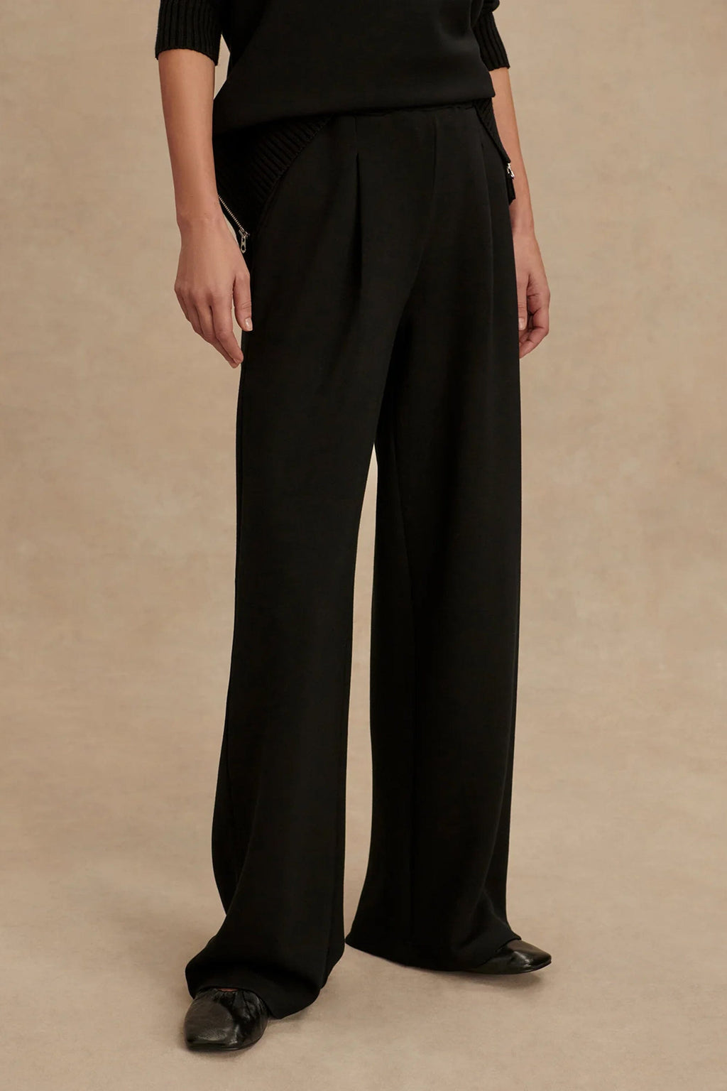 VARLEY | The Extra Wide Leg Pant - Black