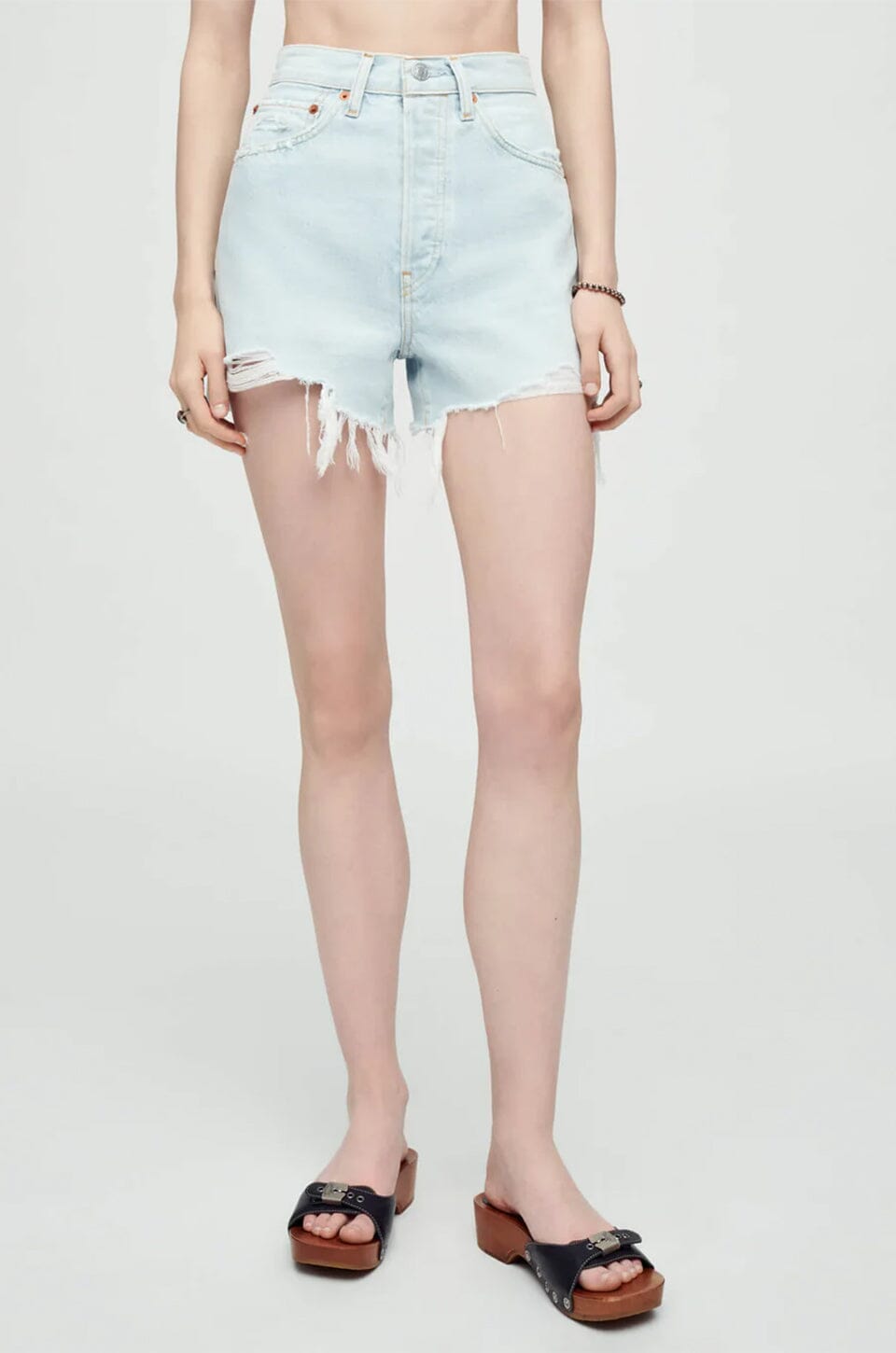 ☆送料・関税込☆REDONE★50S CUT OFF DENIM SHORTS PANTS★ Re/Done 50s Cutoff Denim Shorts. NWT. SIZE 25. RETAIL- $200